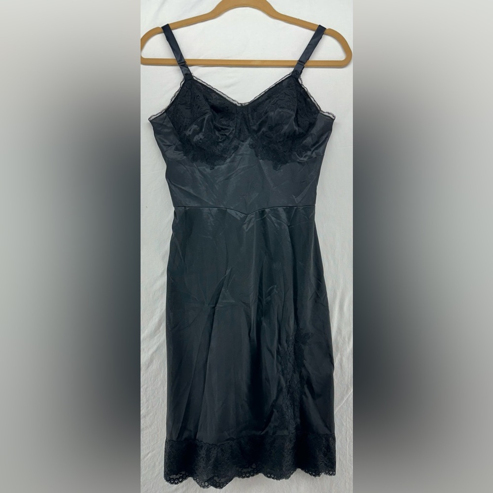 Vintage Charmode Lingerie Slip Womens 34 Black Rayon Lace Trim Spaghetti Strap